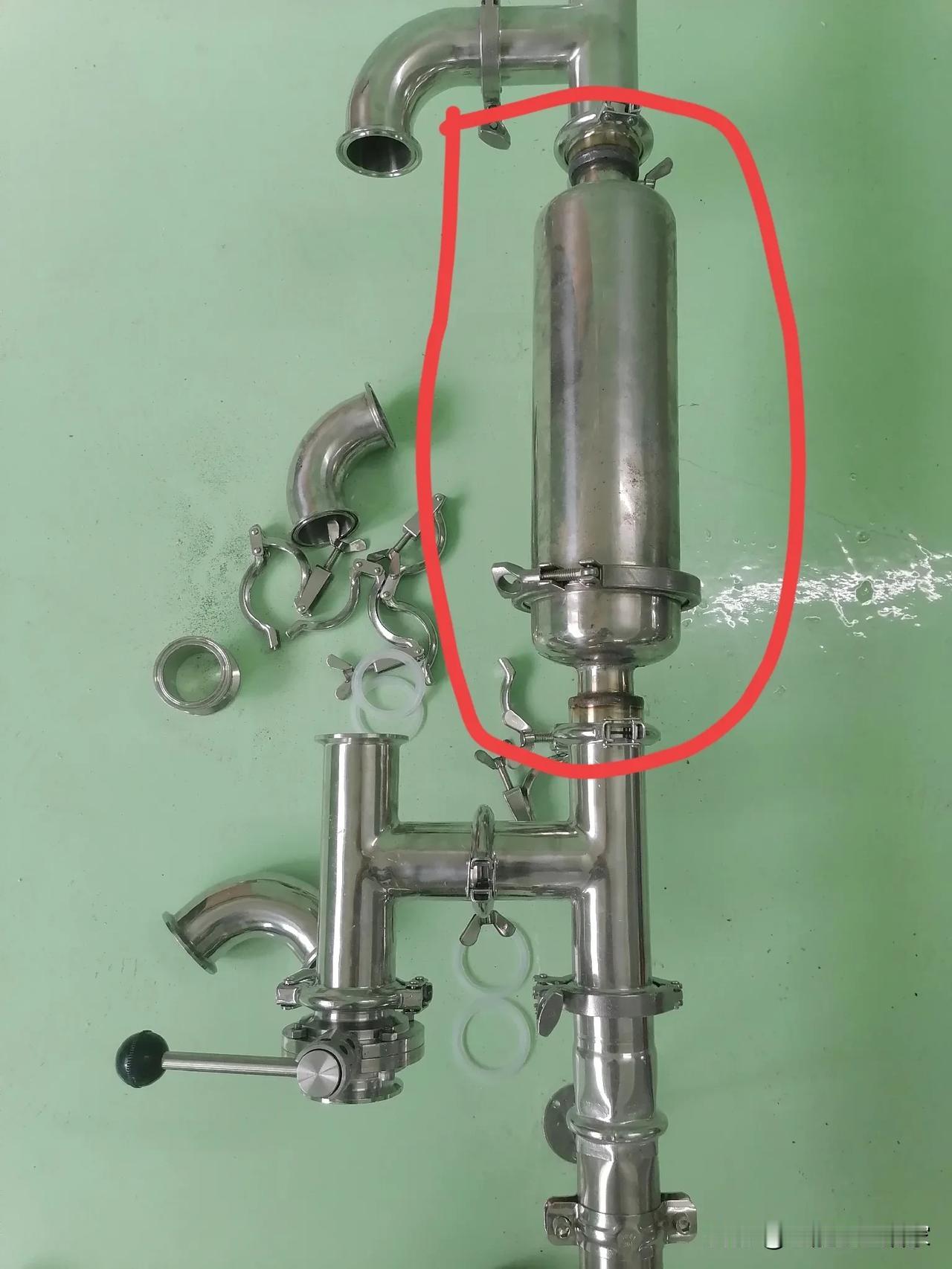 这个配件是什么？
有人认识吗？
大家见过吗？
在哪里可以买到？
它的功能是什么你