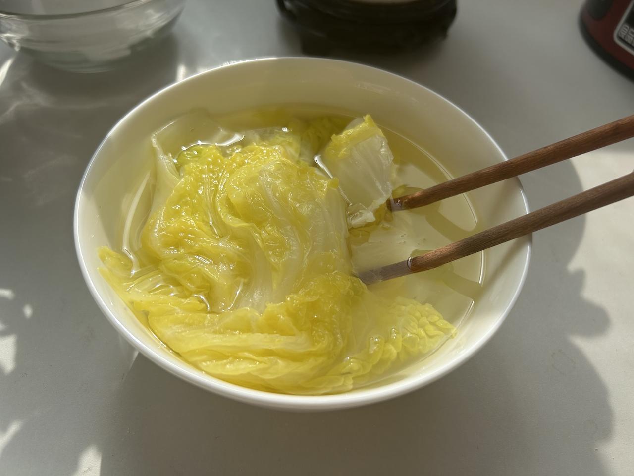 如果你家亲人身体某个部位出问题了，不要急着去给他治病，因为病根不在他，而在于你。