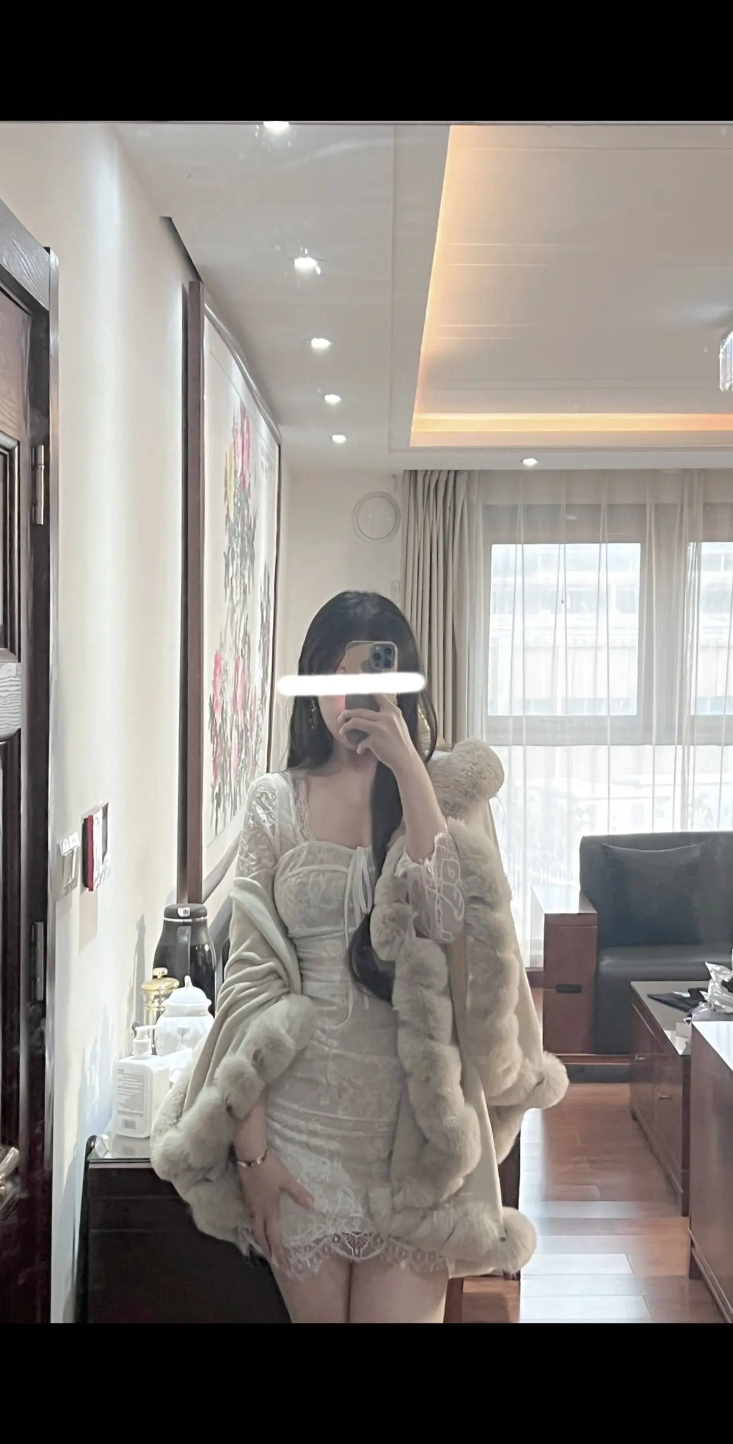 我遇见很多人却只想和你慢慢纠缠，你什么都不用做却能带走我的思念