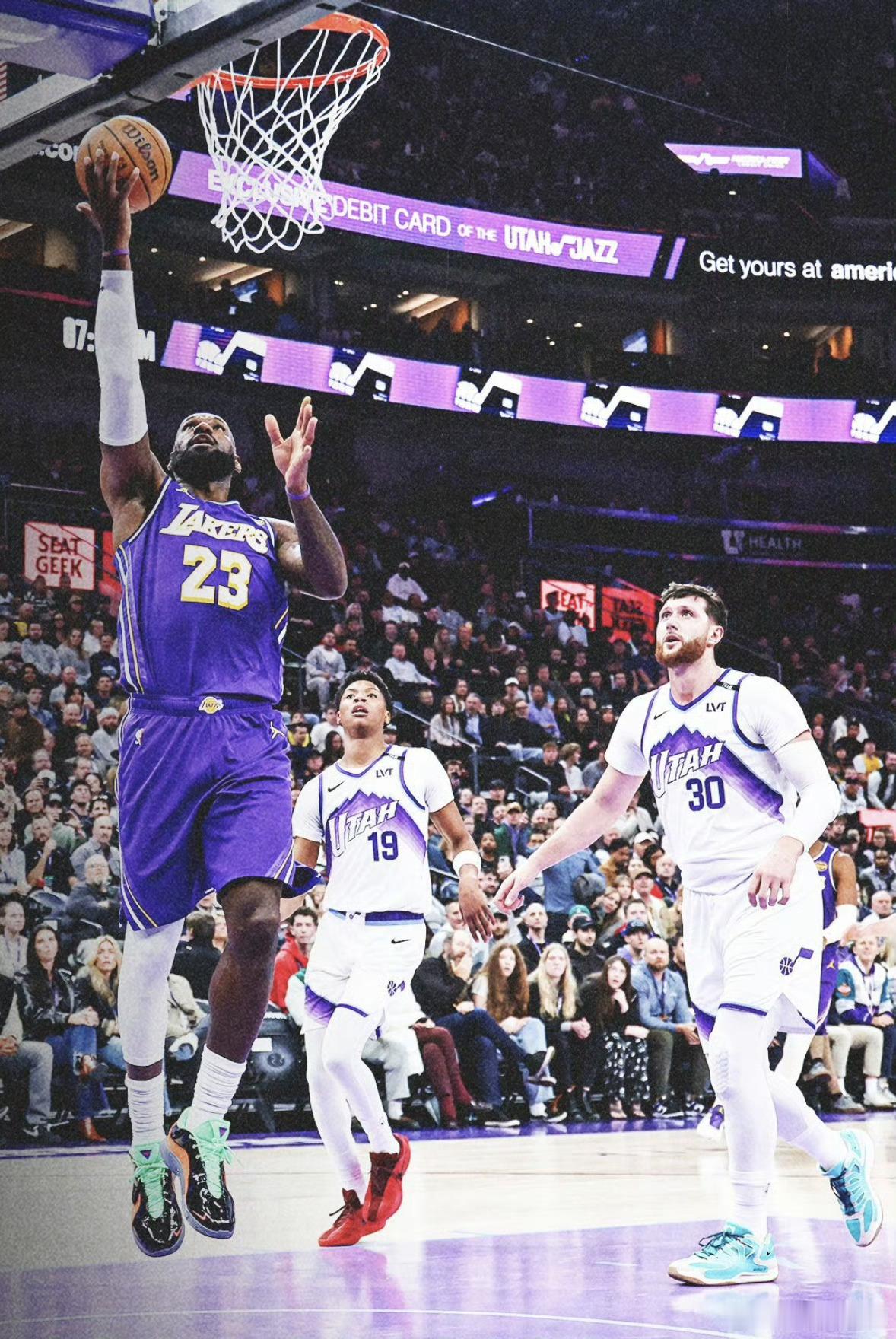 湖人战胜爵士湖人三分太拉跨了 