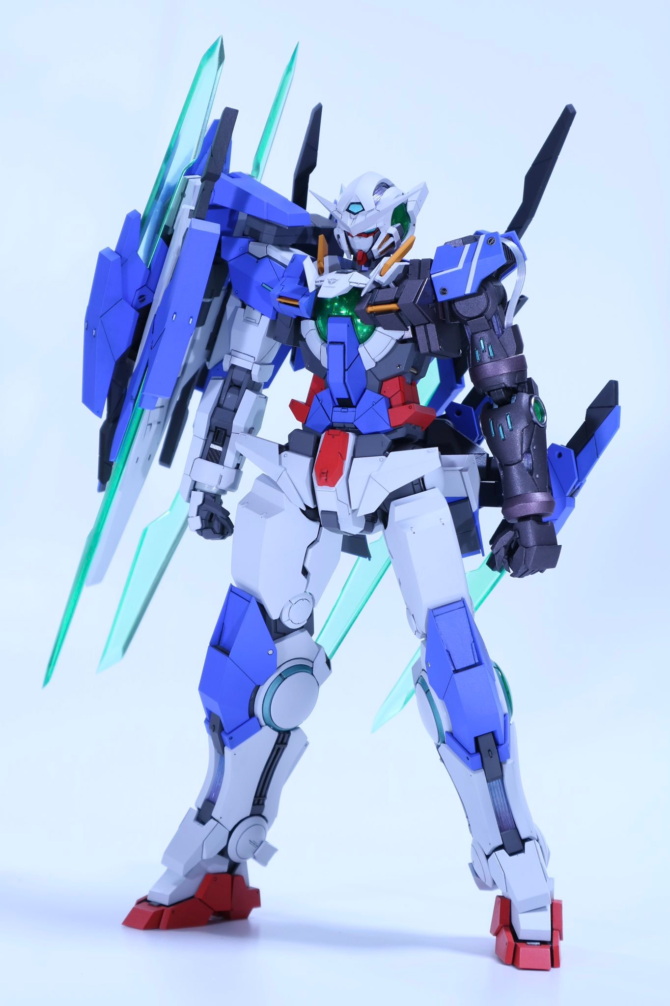 能天使高达R4（by 柊ココ）高达模型[超话]高达模型 ​​​