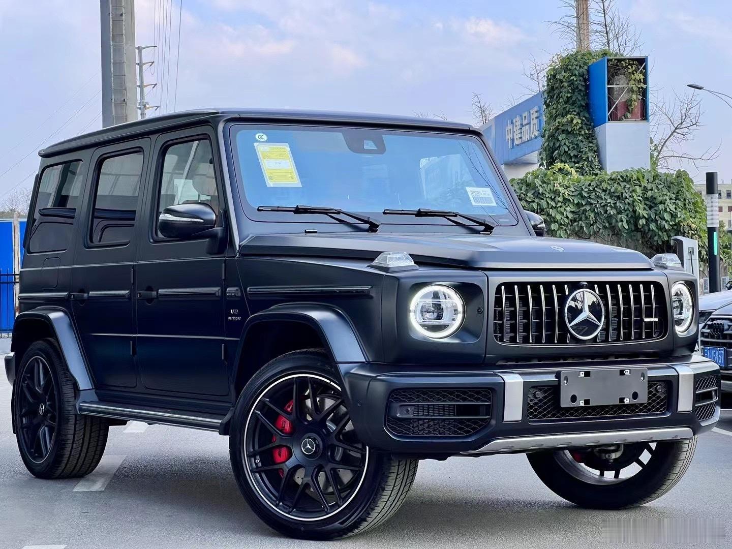 G63哑光黑/菱形座椅全红内[酷] ​​​