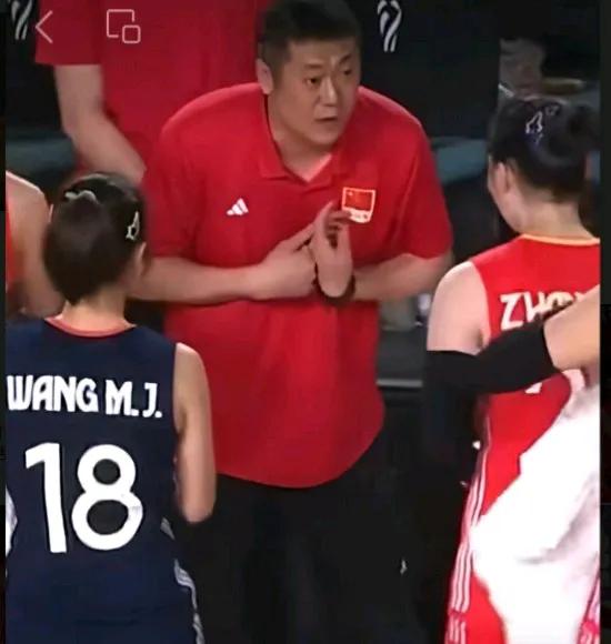 神奇换人逆转比赛，赵勇越来越有掌控比赛的能力。
从不被信任到得到认可，赵勇的转变