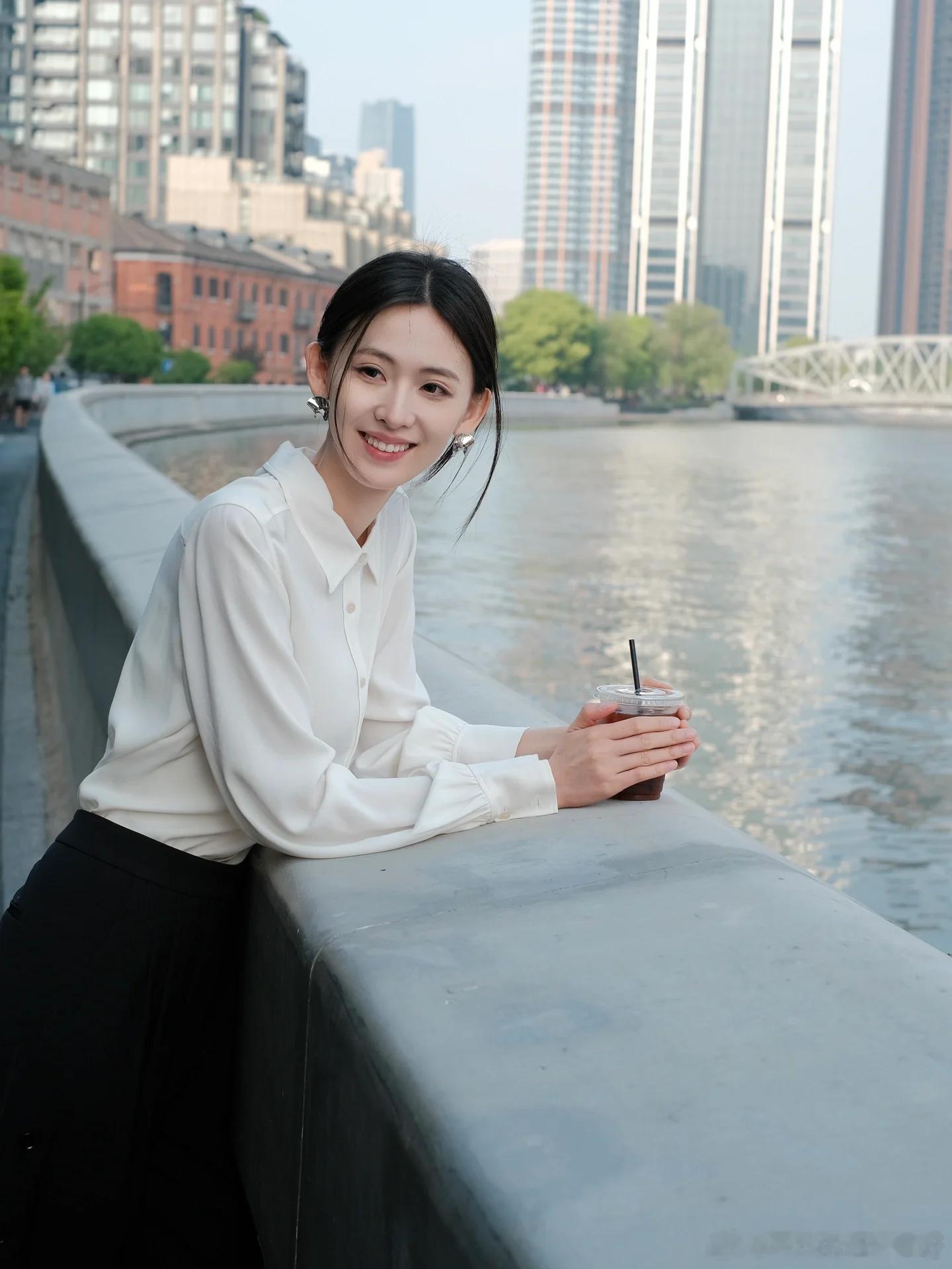 甜美的女孩儿～ ​​​