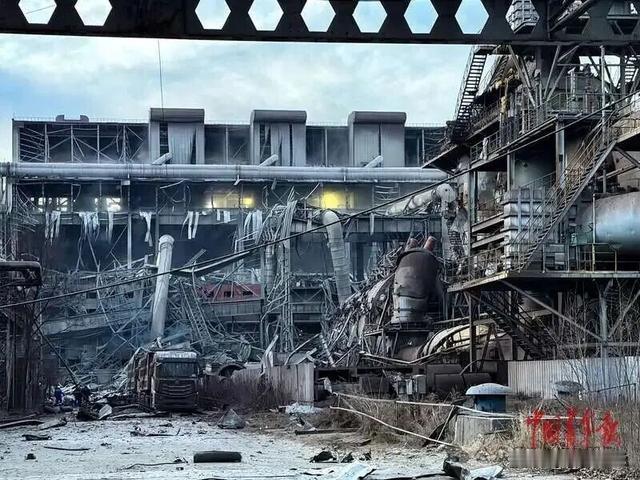 包头钢花变泪花：一声巨响震碎多少家庭团圆梦，直击包钢板材厂爆炸现场背后的生命之痛