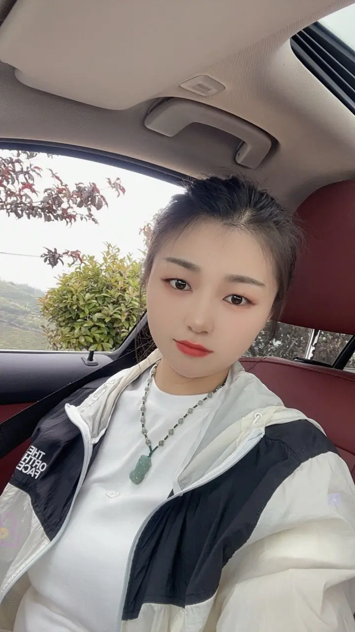 某天 我也是你轻描淡写的一页