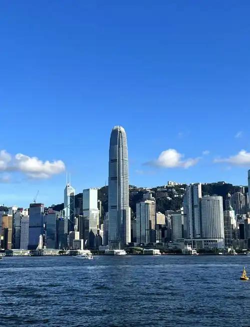 香港早已回归20多年了，为什么香港电视台在电视机上还是不常看到？过去大家记得凤凰