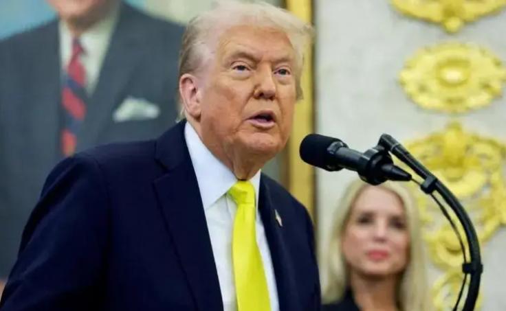 美债可怕吗？美国政府怕什么？美国怕的不是中国持有多少美债？美国政府怕的是美国人持