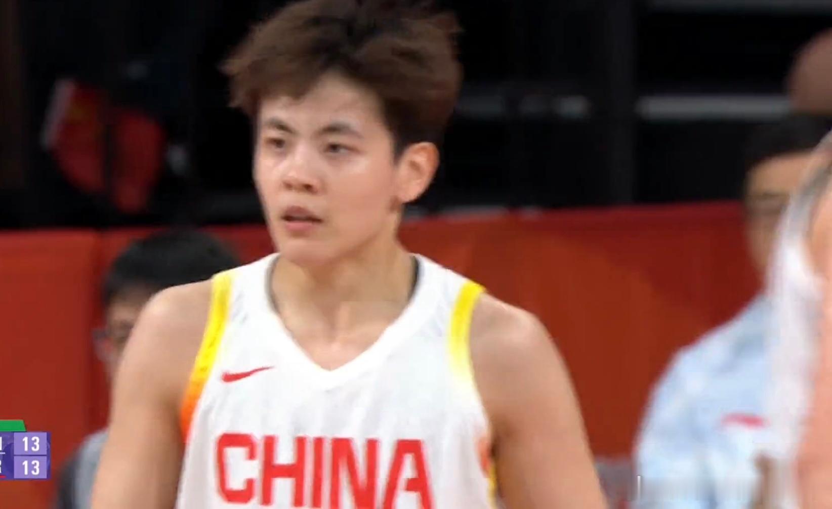 开局7‑0后被韩国打出10‑1反扑，第一节中国女篮19‑17守住微弱领先名古屋亚