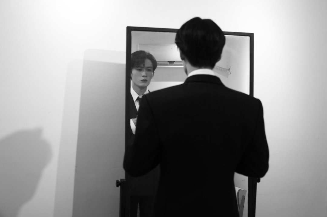 檀健次解锁北影节新身份檀健次北影节宣推大使 去年坐镇评委席，今年担纲宣推官，檀健