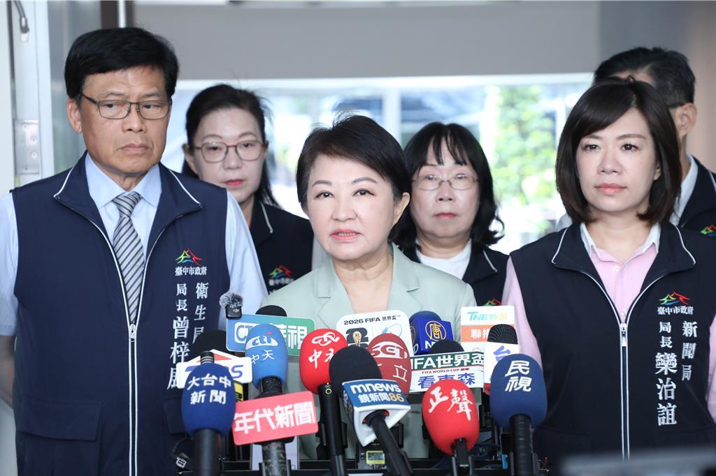 致癌油20％以下不用下架 卢秀燕杠赖当局：恕难配合 1滴都不行
中联致癌油风暴升