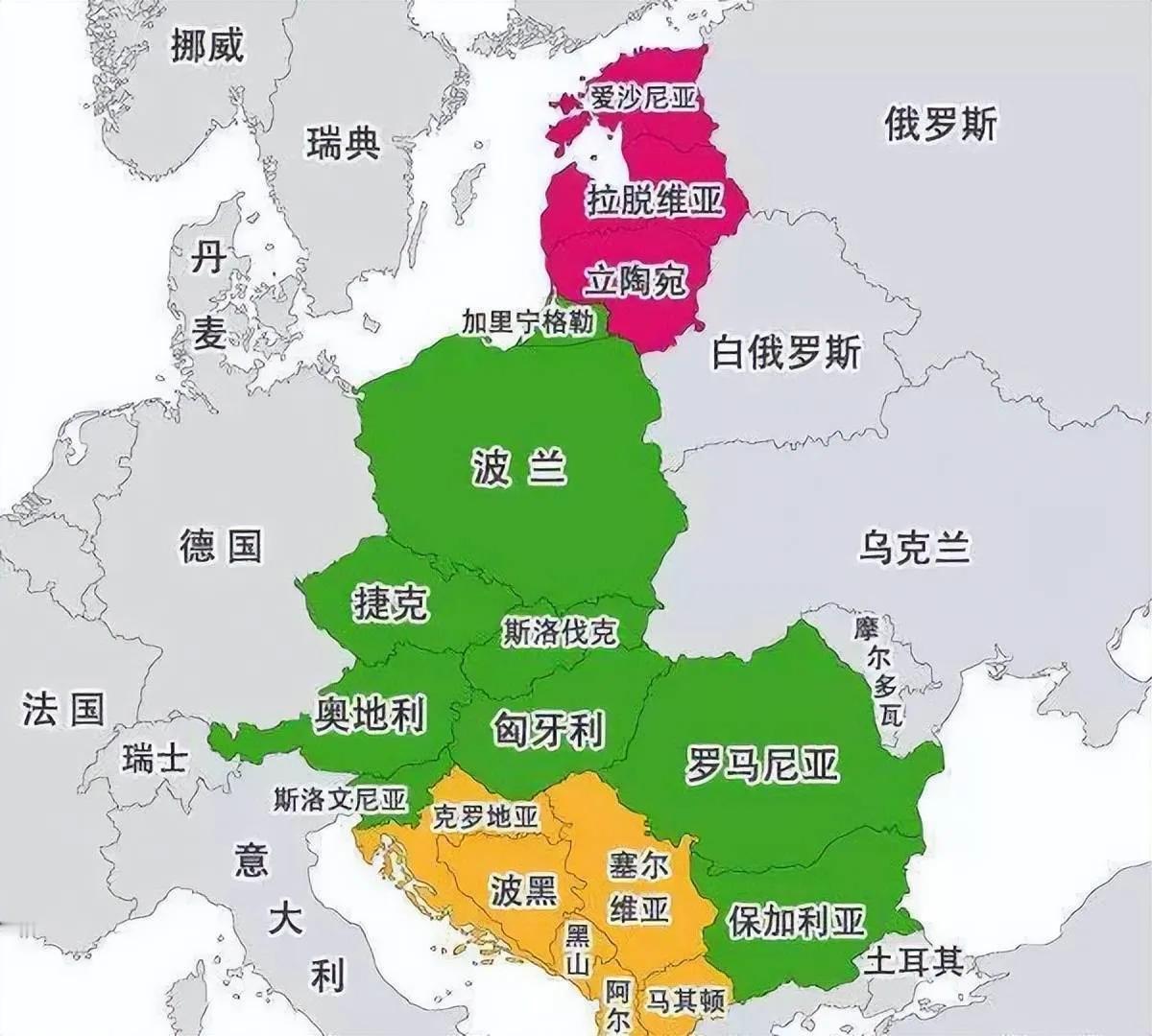波兰仗着它的地理位置，以为自己有多重要，殊不知一有冲突就会拿它开刀，不要忘记波兰