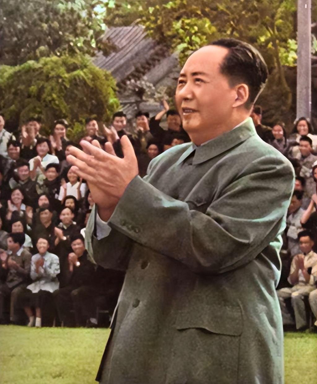 为什么毛泽东称呼农民时，总喜欢加上一个“大”字？这其实是他的语言艺术体现
193
