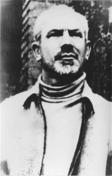 1939年，河北唐县，白求恩烈士安葬的现场，由于当时他牺牲在前线，交通队偷偷将白