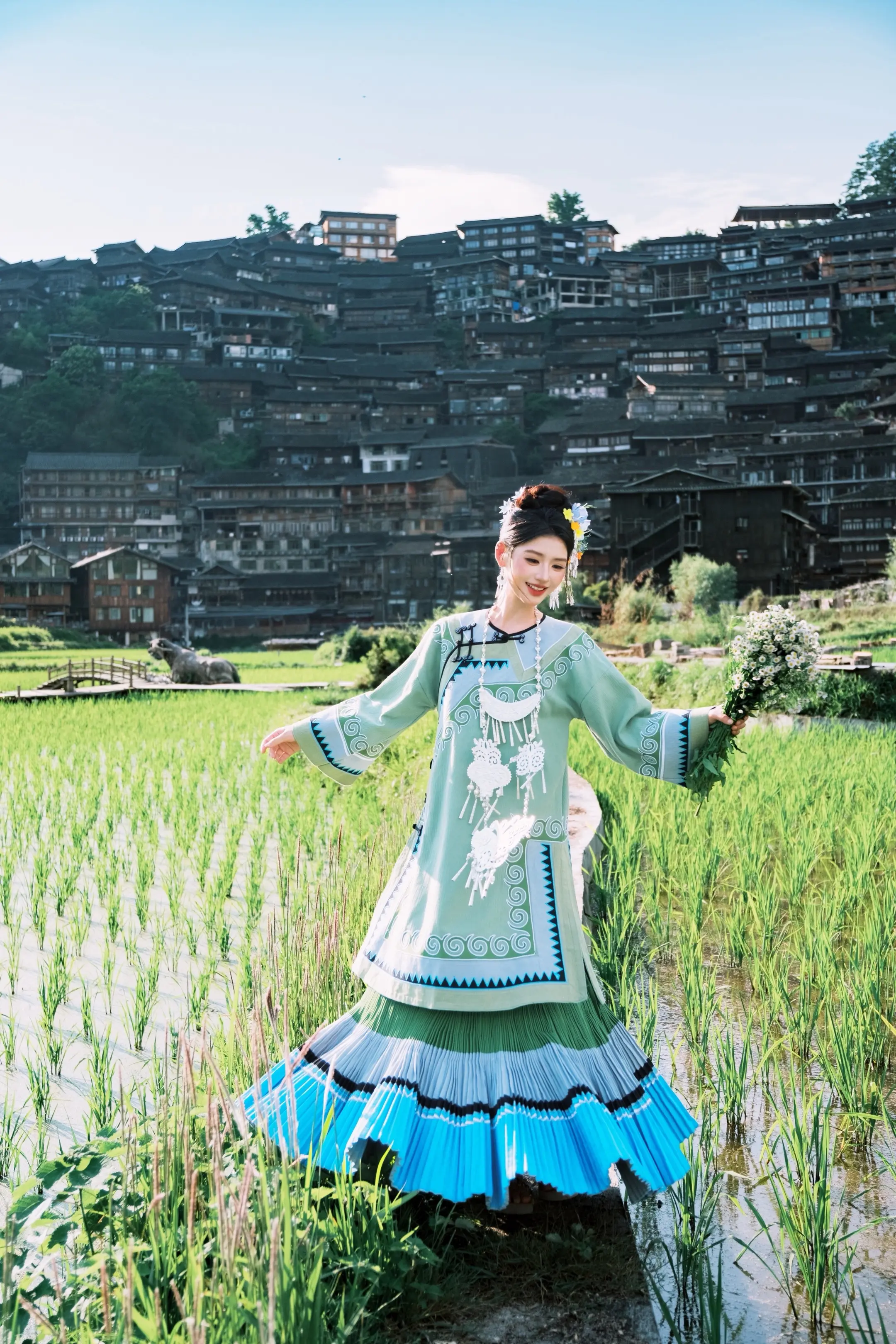 风出过故乡 绿叶黄花