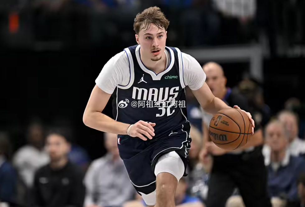 NBA常规赛，独行侠今日主场131-137加时惜败勇士，惨遭四连败。本场比赛过后