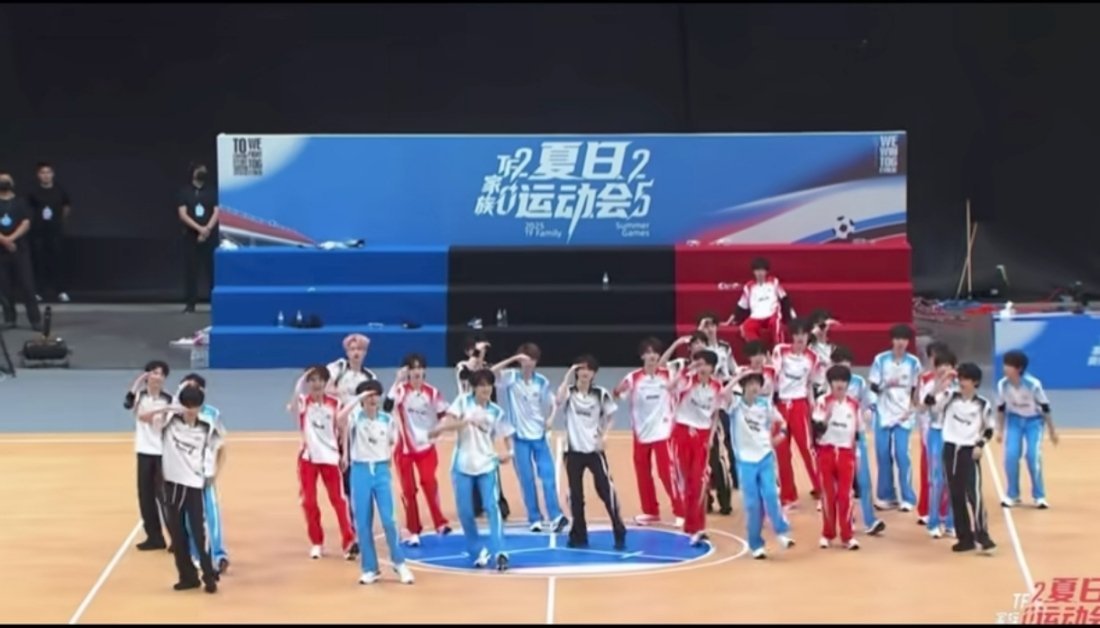 永恨时代峰峻不解释 