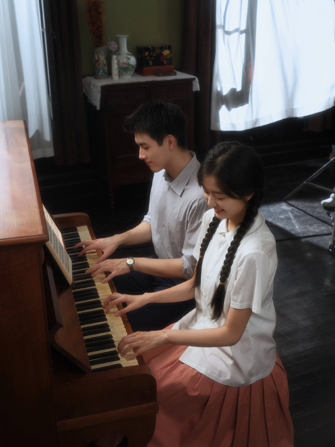 纯真年代的爱情云合S加纯真年代的爱情12.9%登顶云合纯真年代的爱情云合S加，纯