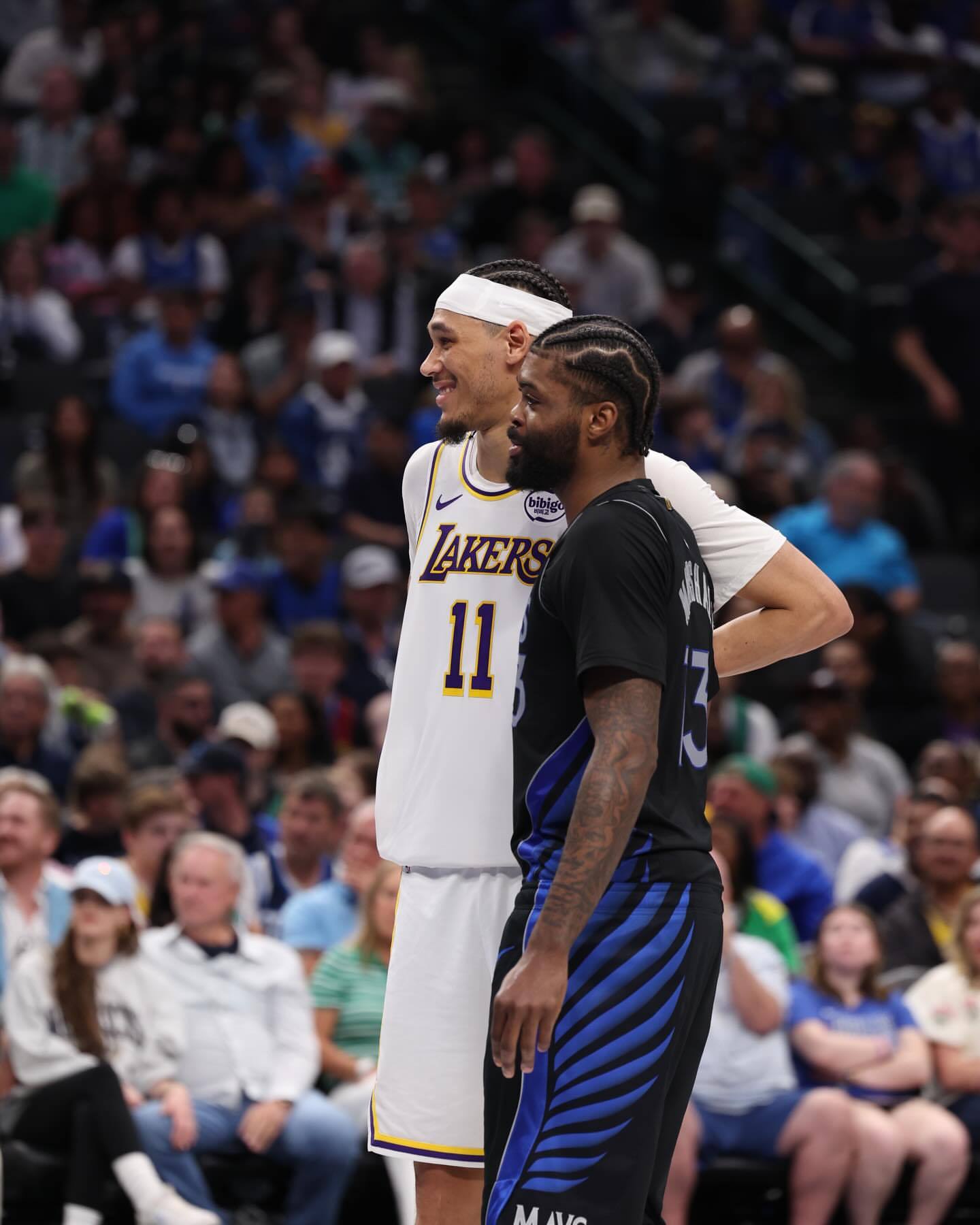 海斯更新ins ：“Regular season 🫡”挺有梗杰克森·海斯