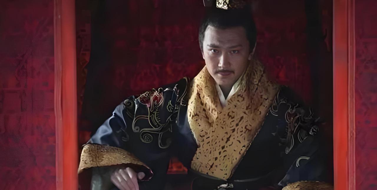 长安街头，宰相连中两箭一刀：皇帝慰问的背后，是860万人的沉默
刀锋掠过马尾的刹