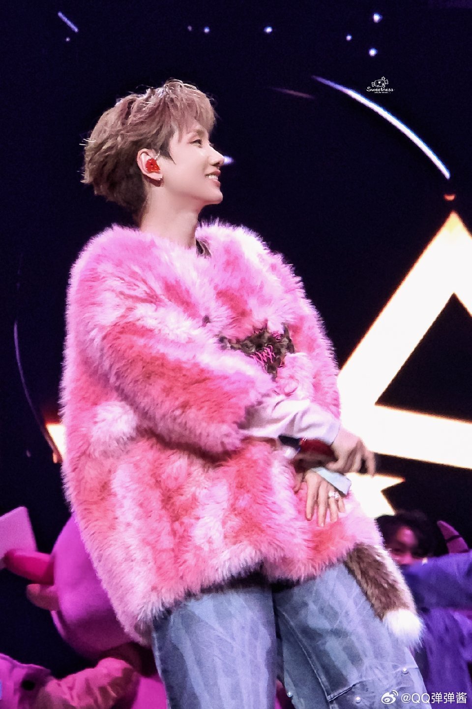 汪苏泷蓄谋已久的我爱你 温柔又有力量，汪苏泷把暗恋与心动唱得恰到好处，循环不停汪