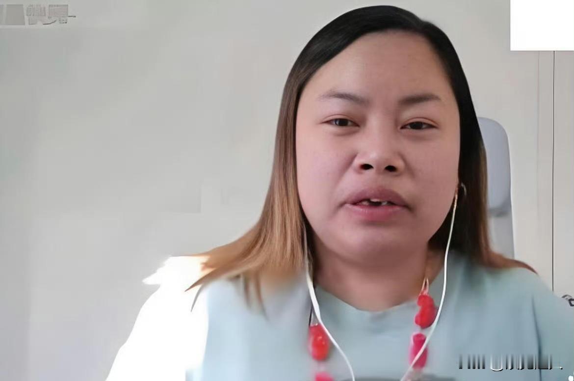 2009年凤姐揣120多万人民币（含8万美元移民费）赴美，如今已16年；她干超市