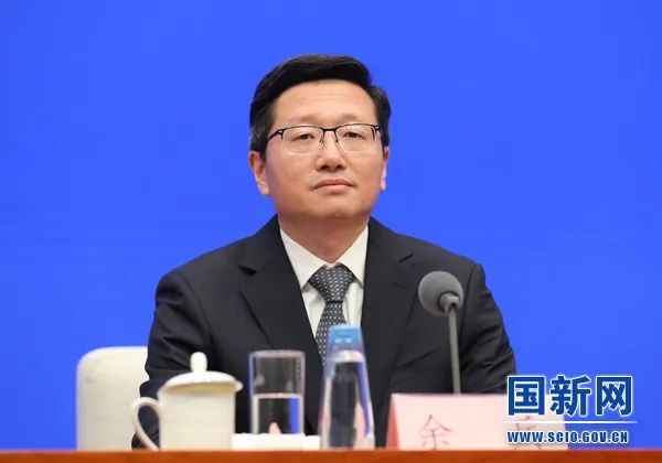 【新央企中国雅江集团董事长、总经理亮相】据“三峡小微”消息，7月19日，中国三峡