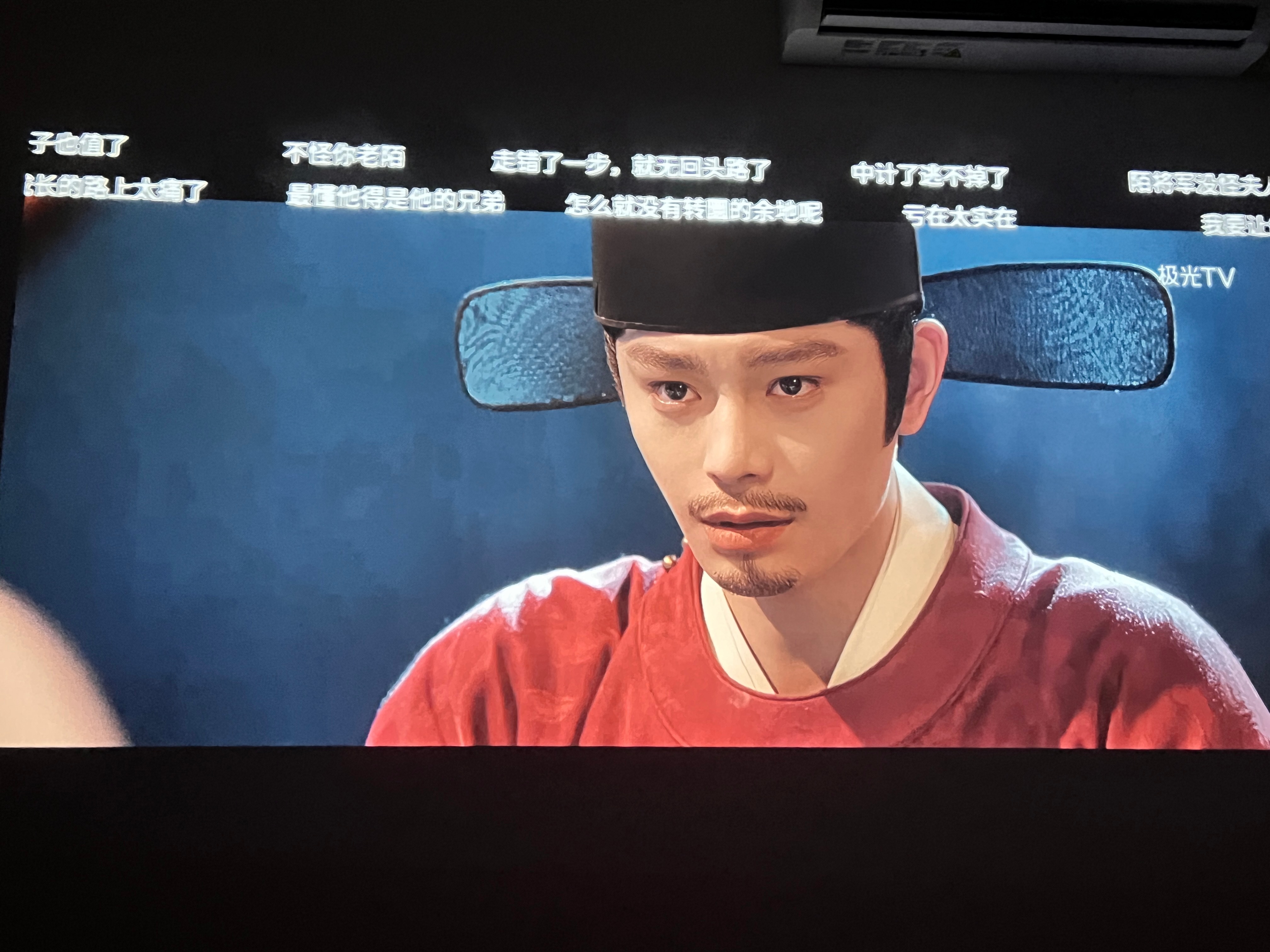 泥玛的哭麻了，赵凌宝宝好苦啊[泪][泪][泪] ​​​