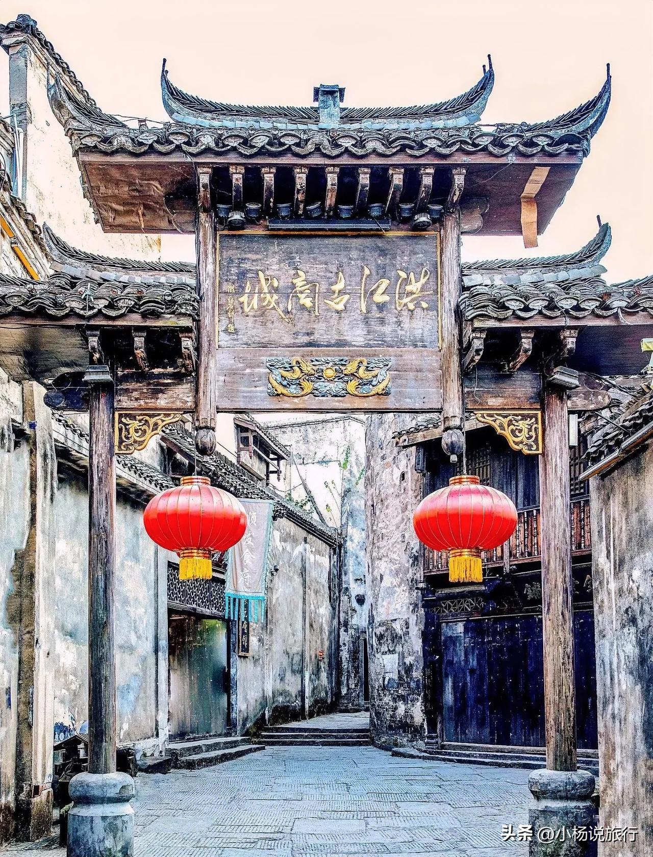 湖南怀化最适合两个人一起散心的十个地方，看看你去过几个？

1. 洪江古商城：牵