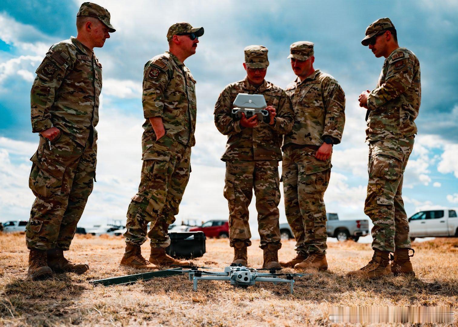 2026年4月7日，第90导弹安全行动中队在怀俄明州的格恩西联合训练中心北训练区