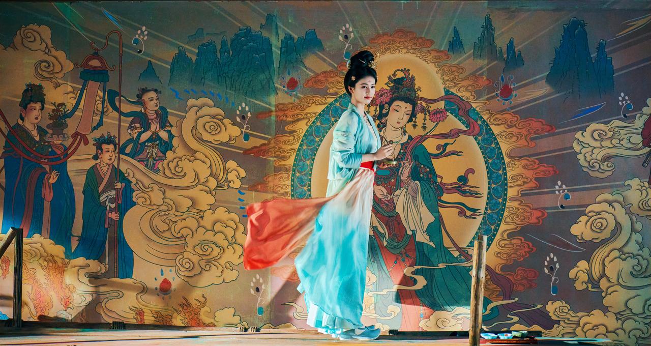 白鹿主演的《莫离》正在热播中，现在开始看还能直接一口气爽看到大结局。也非常期待这