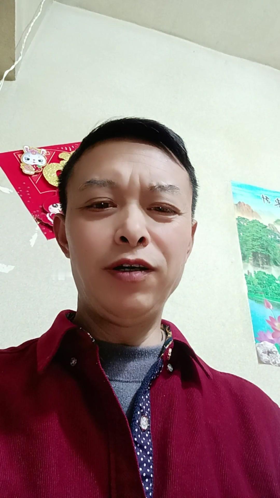 江西老表吃饭视频在网上火了，可别让外省和外国朋友看到，我们实在丢不起这个人。
人