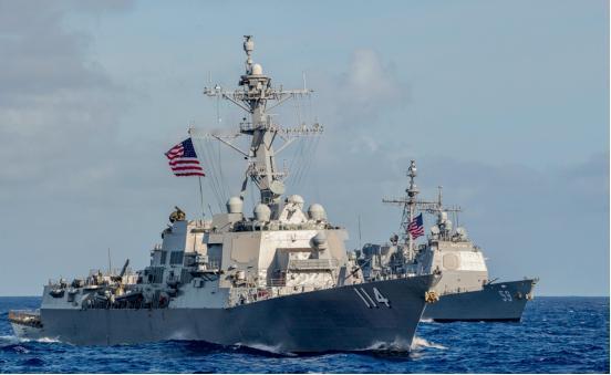 美军放话要封锁伊朗的港口，还吹牛皮说48小时之内没有一艘船能从他的防线闯过去，甚