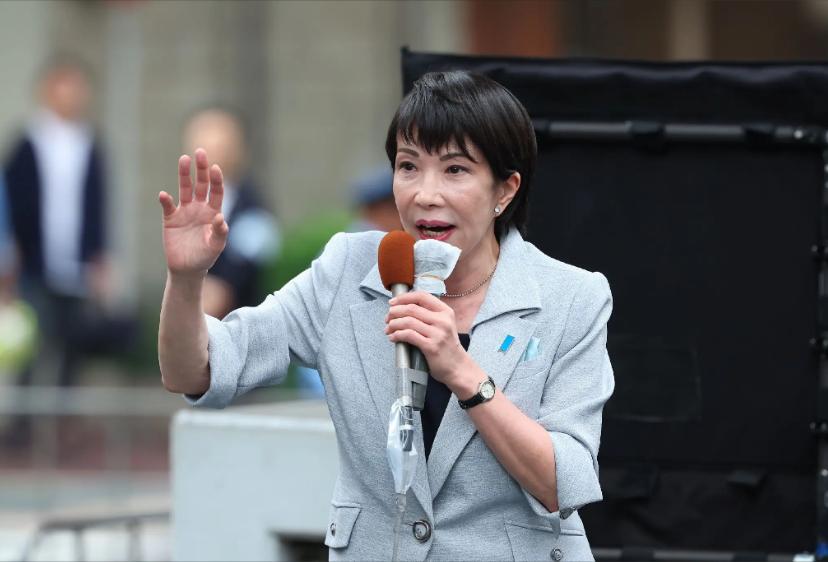 [下雨]日本现在乱成一锅粥了，一个叫“石脑油”的东西，居然让近90%的日本人睡不