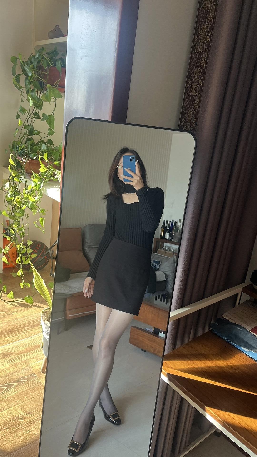 穿搭女人味 谁还不是小腰精 大长腿御姐