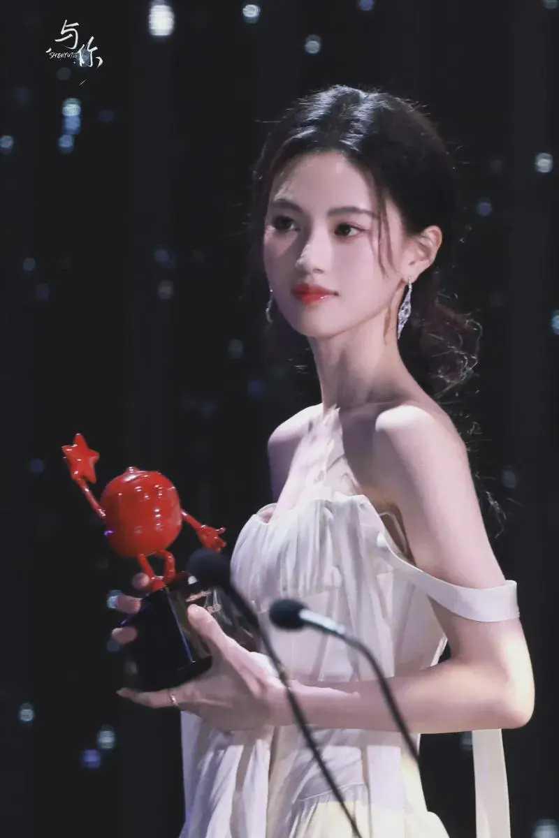 新生代的小花沈羽洁