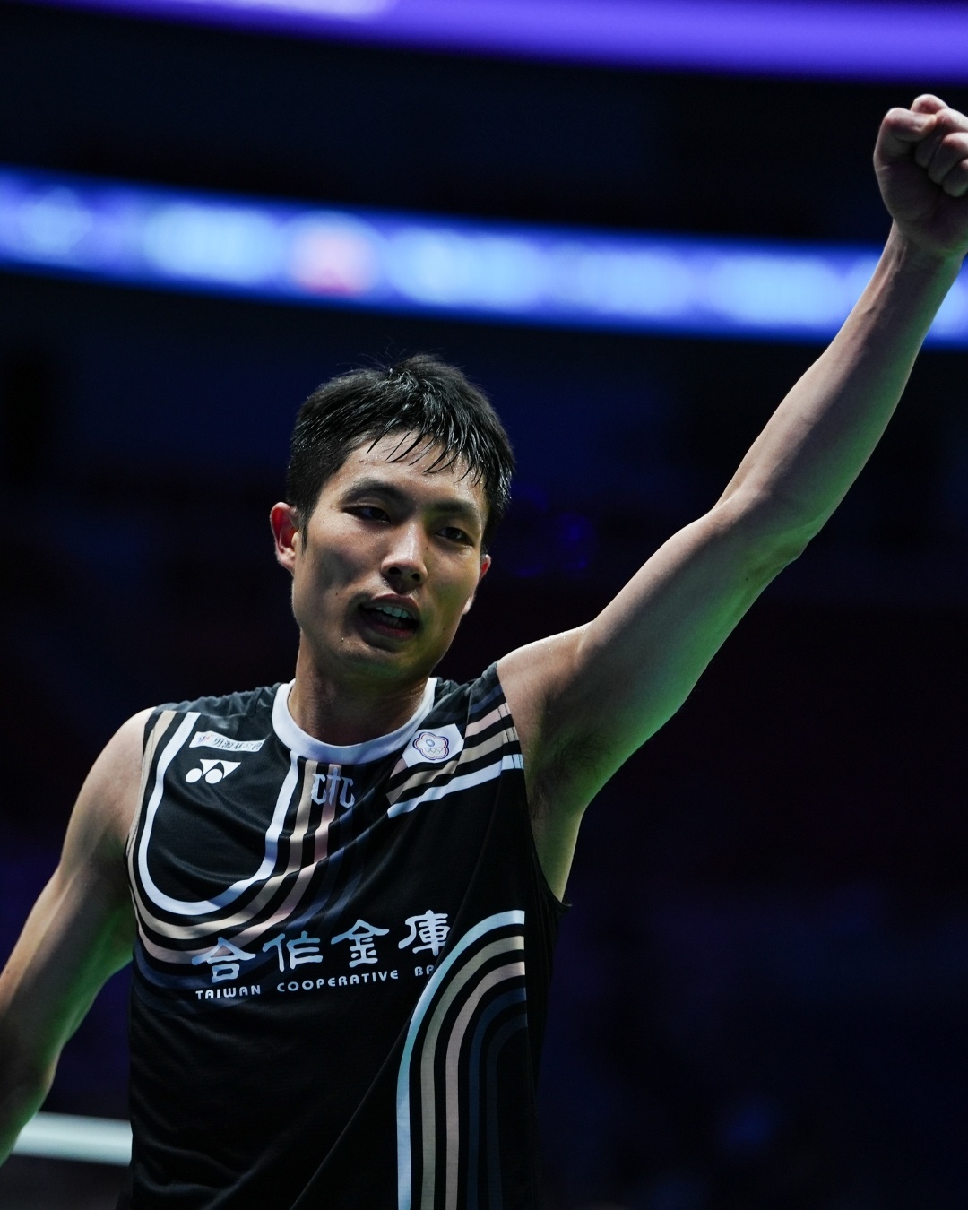 周天成 21-9、21-17 🇮🇩兹科下轮：周天成 vs 骆建佑🇸🇬20