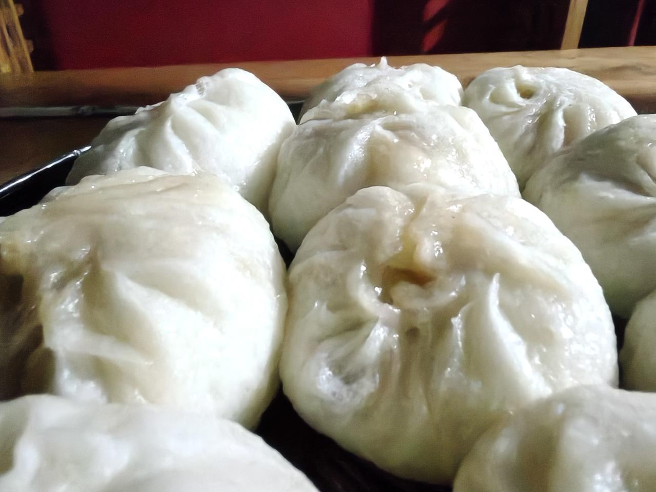 若无凡事挂心头。便是人间4月天。不羡鸳鸯不羡仙。一日三餐色神仙。
早起给车充电。