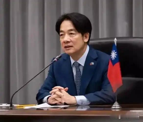 这才是“台独”势力的如意算盘，支持统一的政治势力越多，它在“大选”中的优势就越明