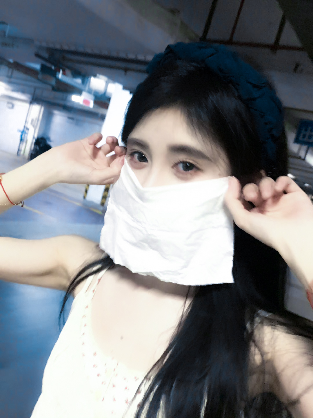 jjy鞠婧祎姜黎非 jjy鞠婧祎千香“北纬的思念被季风吹远 相信只是时间问题 我