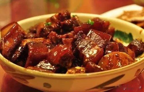 老年人吃肉越少越难得癌？医生提醒：上了年纪，这样吃肉更健康！

随着生活水平的提