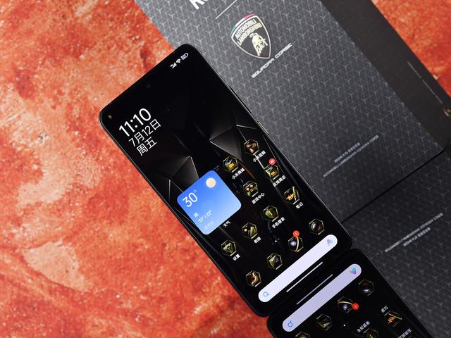 重度打手游，用支持旁路充电的手机到底有多爽？