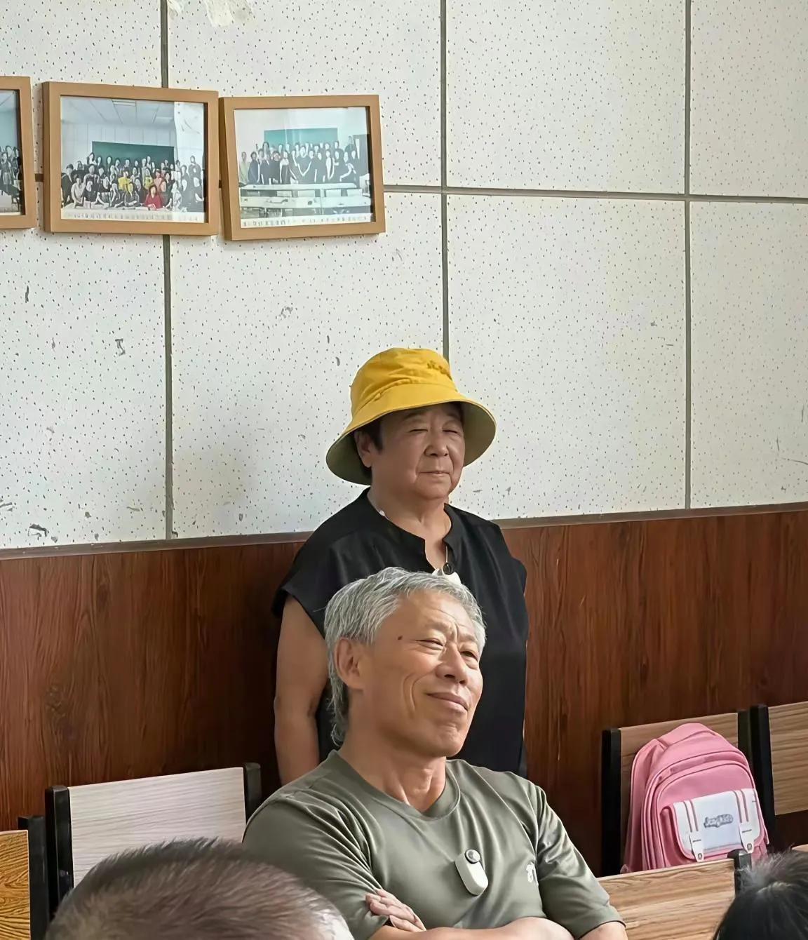 这大概就是传说中的问题老人吧！