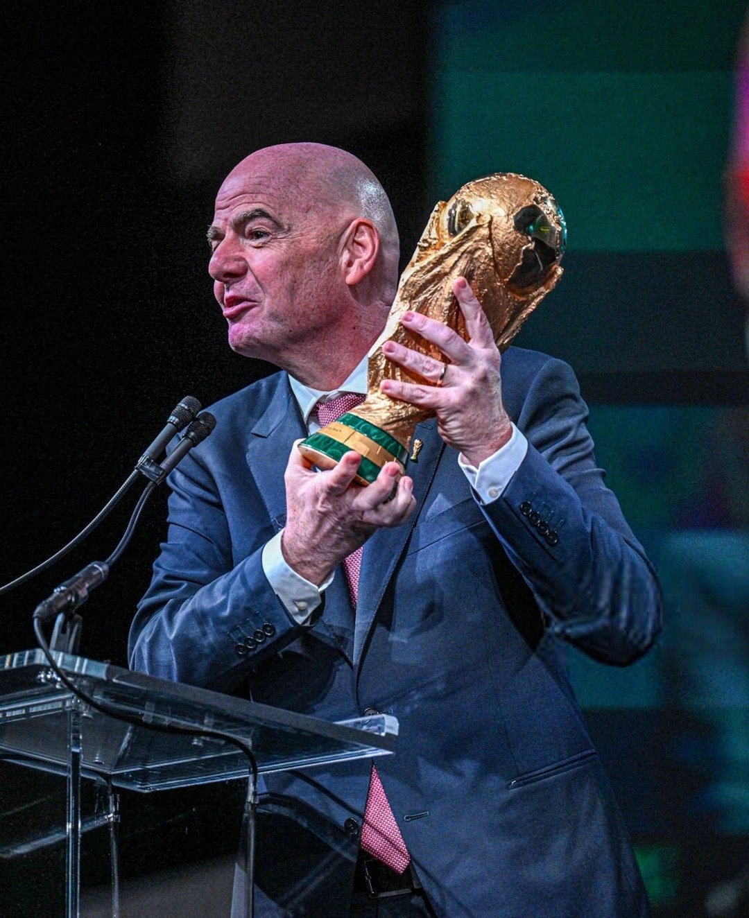 ‼️🏆 国际足联主席詹尼·因凡蒂诺就墨西哥暴力事件发表讲话，并确认世界杯举办地