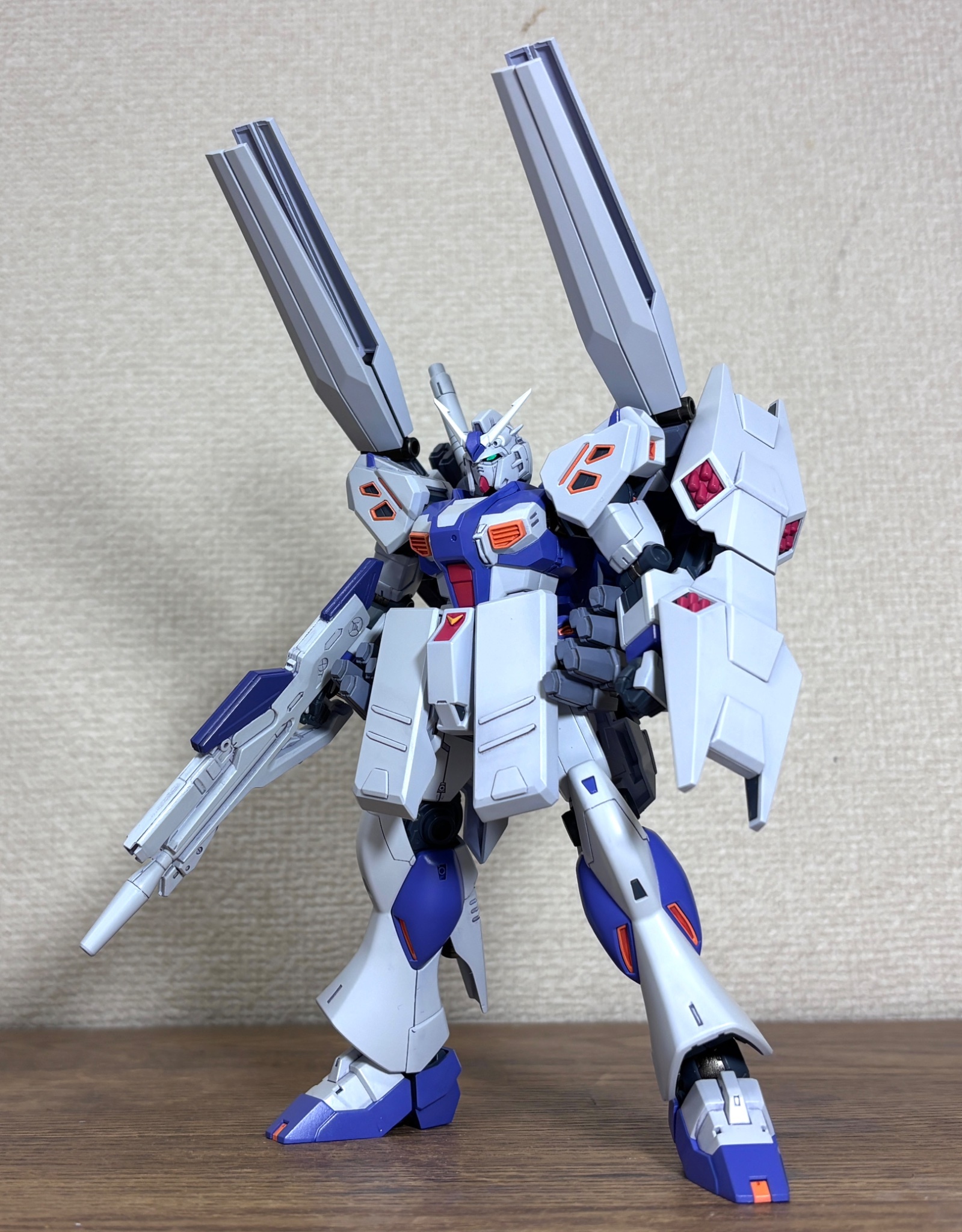 HGUC量产型牛高达+叙述B装备（by オカムラセイジ）高达模型高达模型