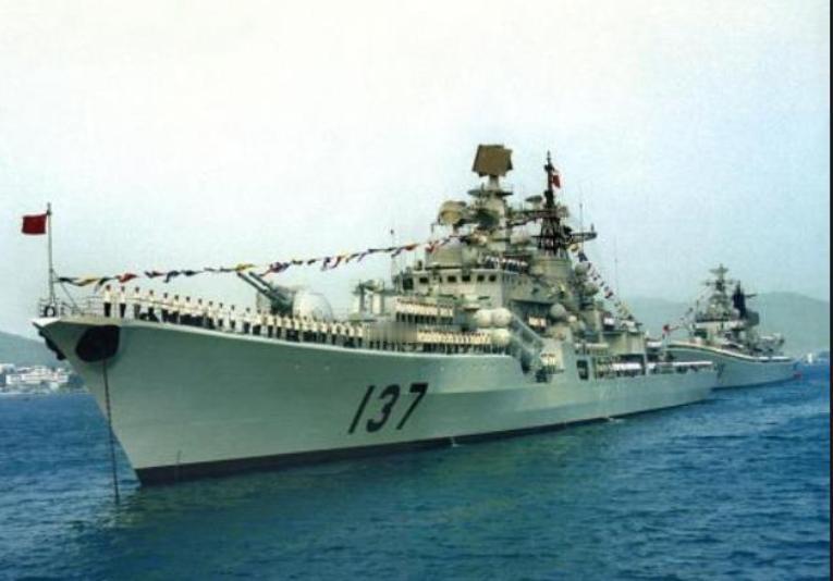 中国为什么不卖掉现代级驱逐舰呢？现在卖给谁都是砸手里，中东土豪看不上蒸汽轮机，非