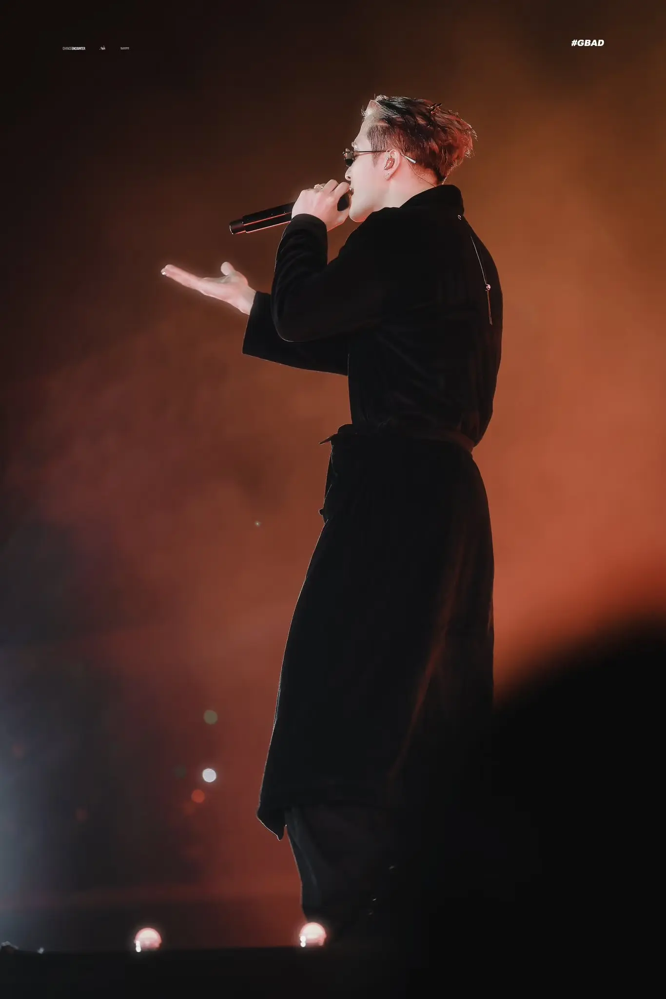 我的大明星就这样一直一直走下去吧🥹。cr.Chance Encounter