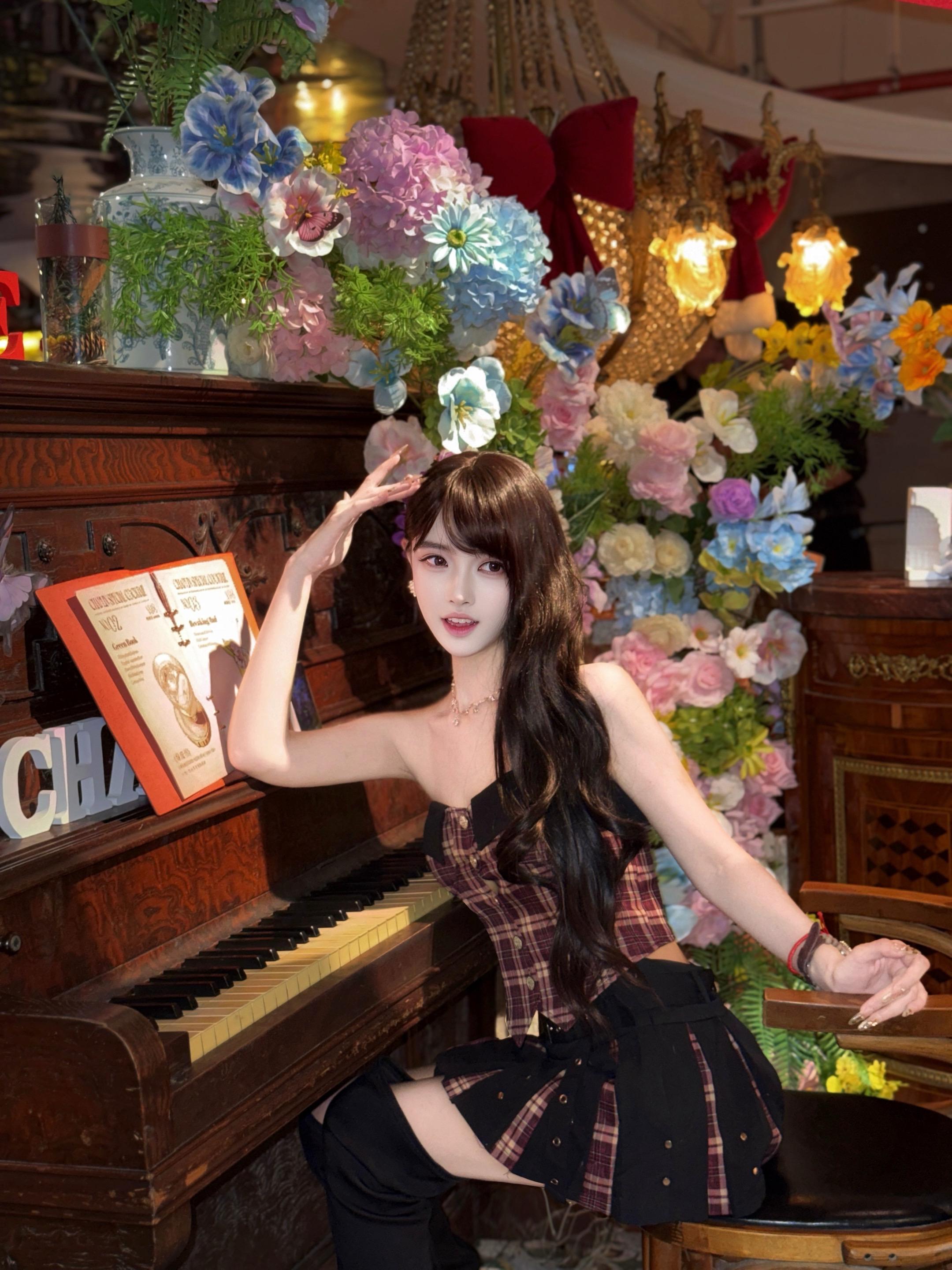 听说你会用春天的方式出现，于是我开始关注世界上的每一只蝴蝶。