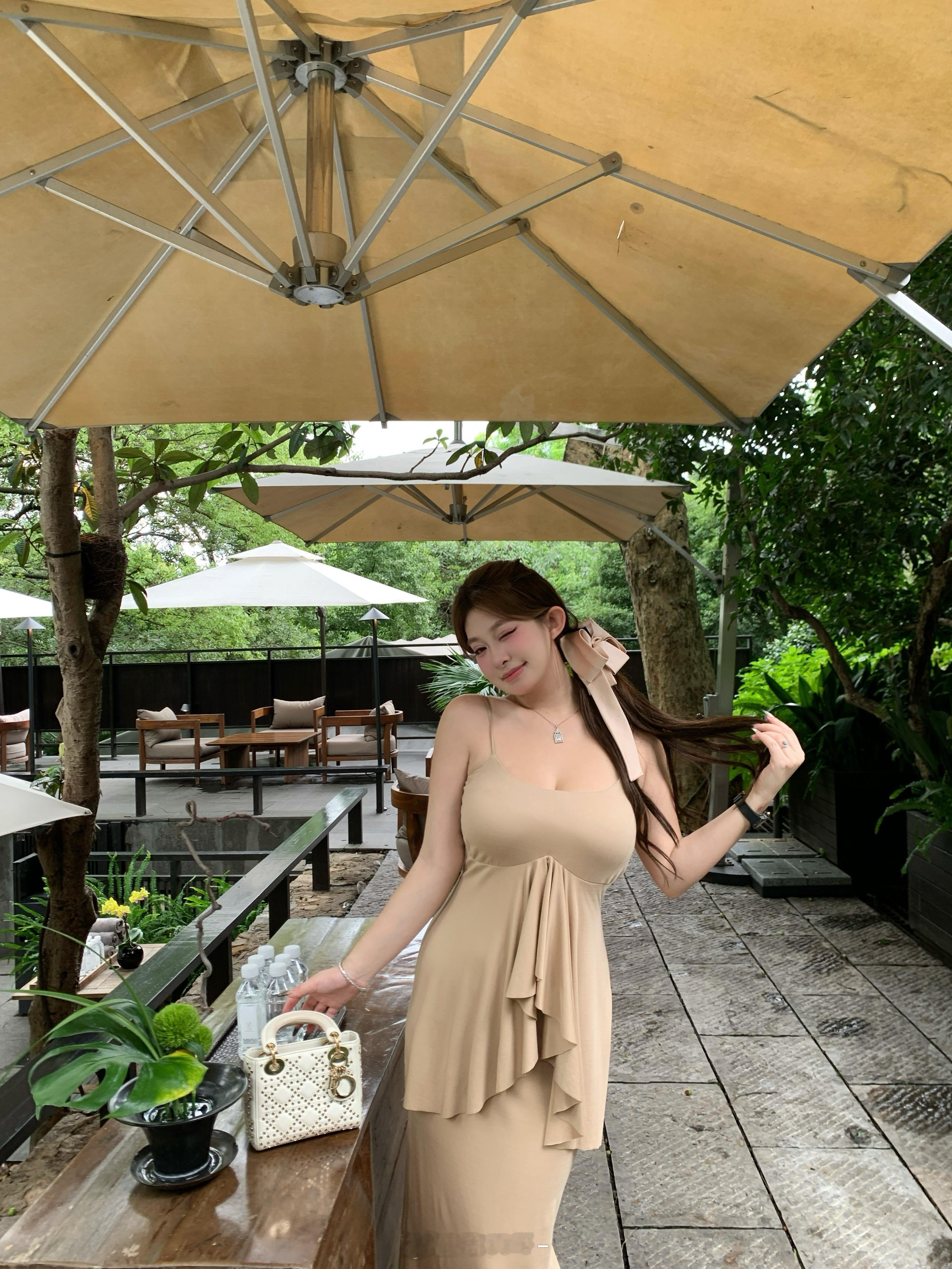 一体式懒人救星“女娲裙”来啦～🥳薄薄一片真的具象化了!!!✌🏻 91%冰莫代
