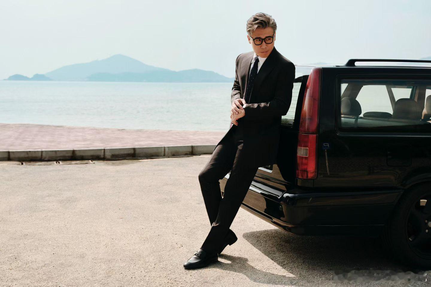 ·李乃文 2025爱奇艺尖叫之夜 ·       海阳煦暖🚗和光轻抚漫沁惬  